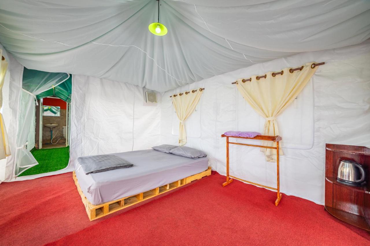 แสงเหนือแคมป์ปิ้งม่อนแจ่ม Hotel Ban Mae Raem Exterior foto