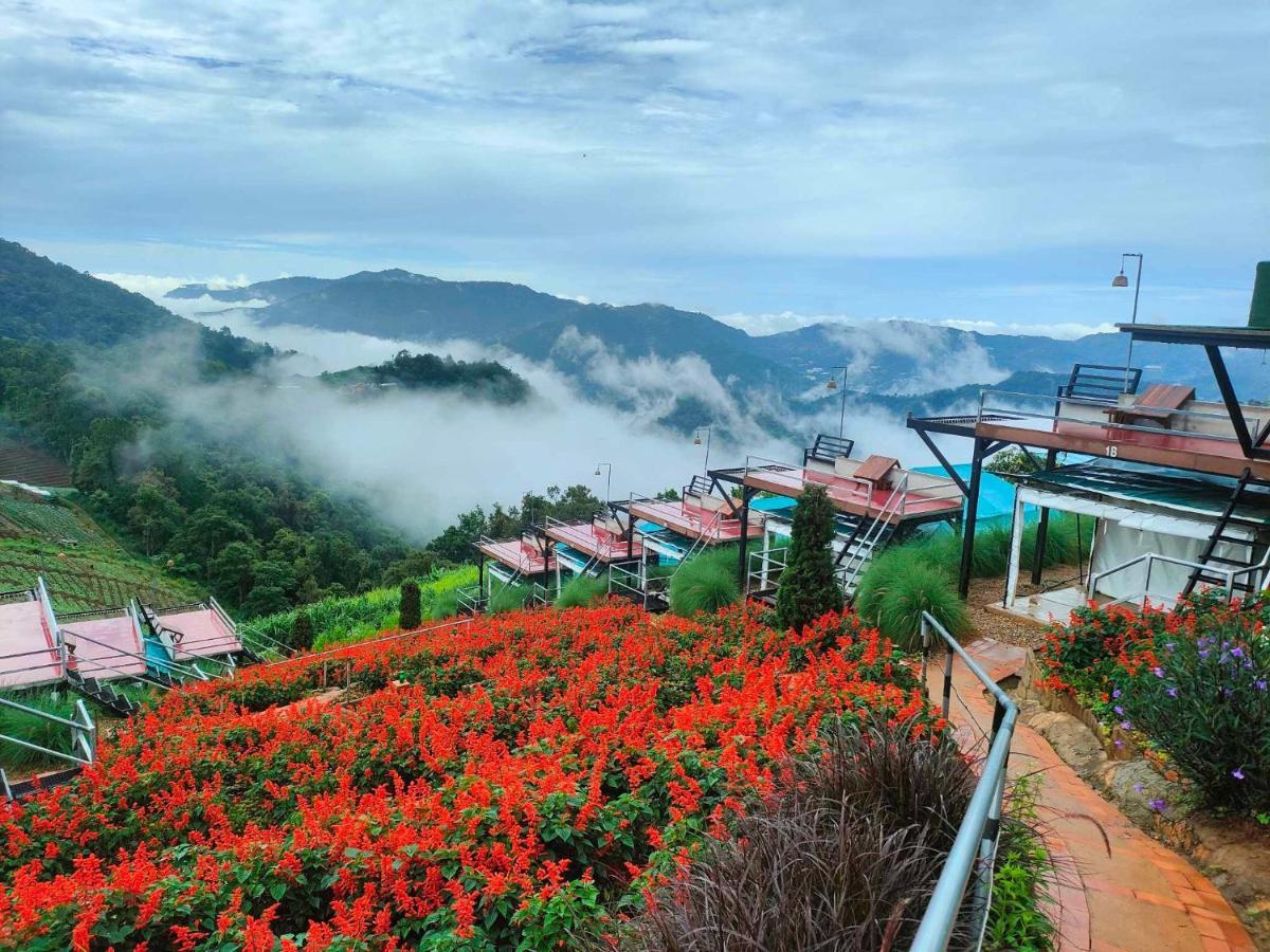 แสงเหนือแคมป์ปิ้งม่อนแจ่ม Hotel Ban Mae Raem Exterior foto